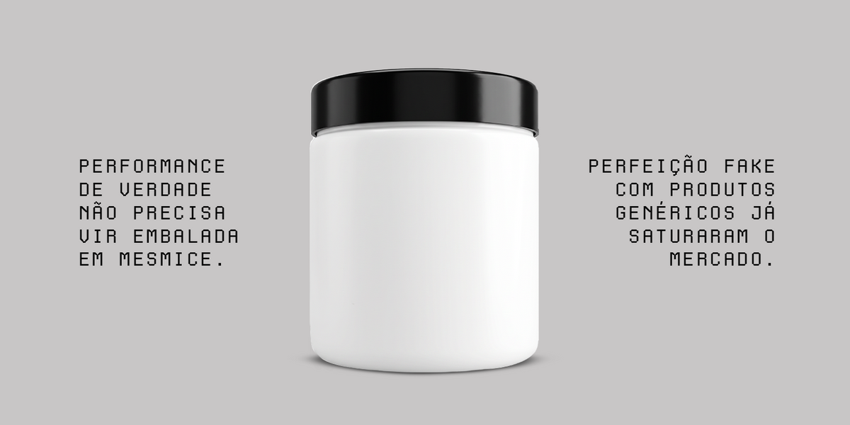 Pote de pré-treino genérico, sem identificação, usado como comparação