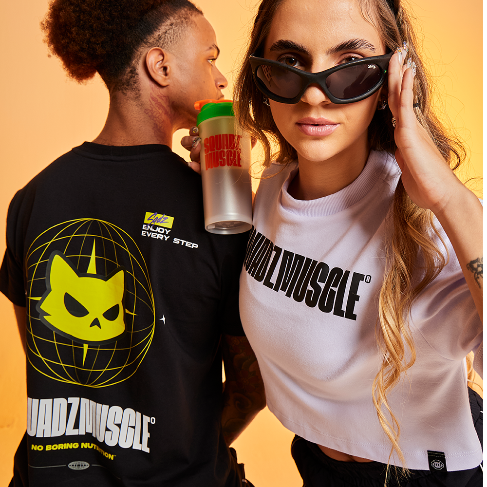 Camiseta Casual Preta com Amarelo SQUADZ MUSCLE — Casal com coqueteleira